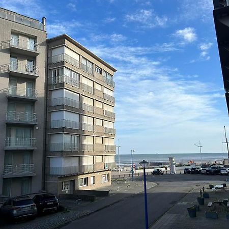 Residence Aosta - Appartement A Moins De 100M De La Plage Коксейде Екстериор снимка